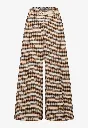 61084051-4031_web_frei_front.webp