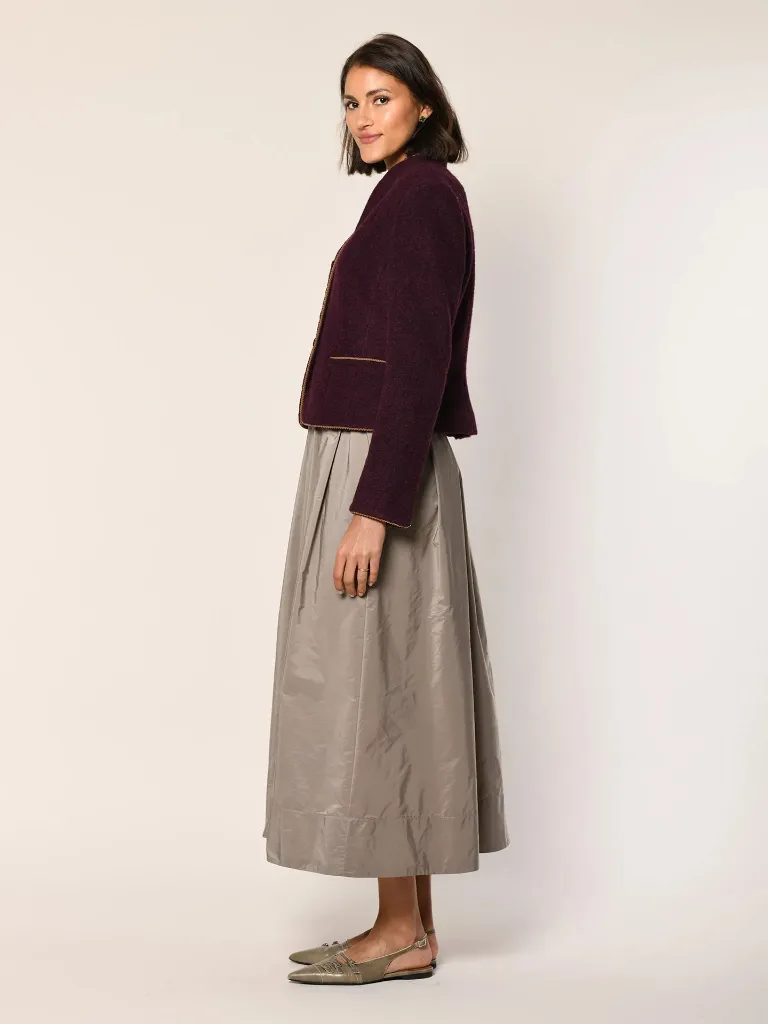 janker-damen-whitelabel-barolo-seite_17a21723-1bb5-402b-97f2-bd13e57a3d52_1680x - Kopie.webp