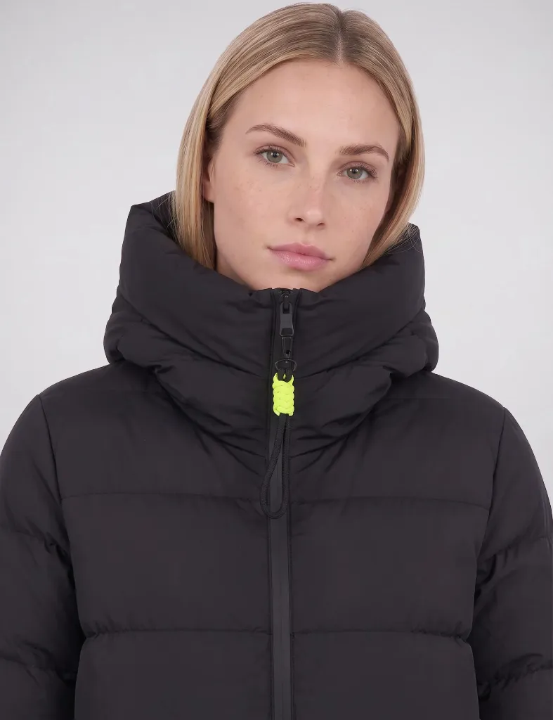 4099795208544_model_detail1_grey.webp