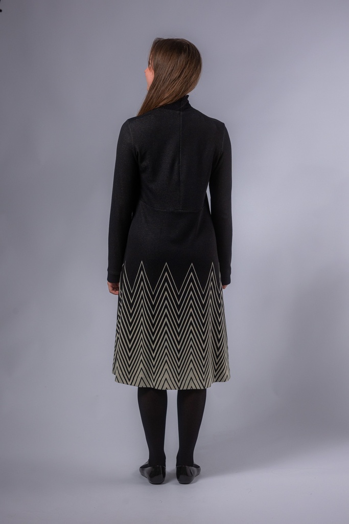 Y46269_PR_Back