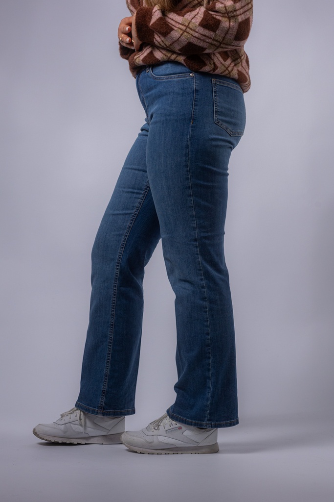 [P3536_34419_DE-34] Schlag-Jeans mit Bügelfalte (34)