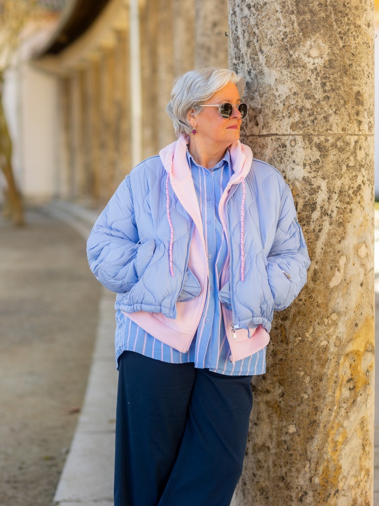 [Imana_BL-42] Jacke, blau (42)